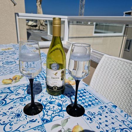 Appartement Sea View New Penthouse Terrace & Garage Parking à San Pawl il-Baħar Extérieur photo