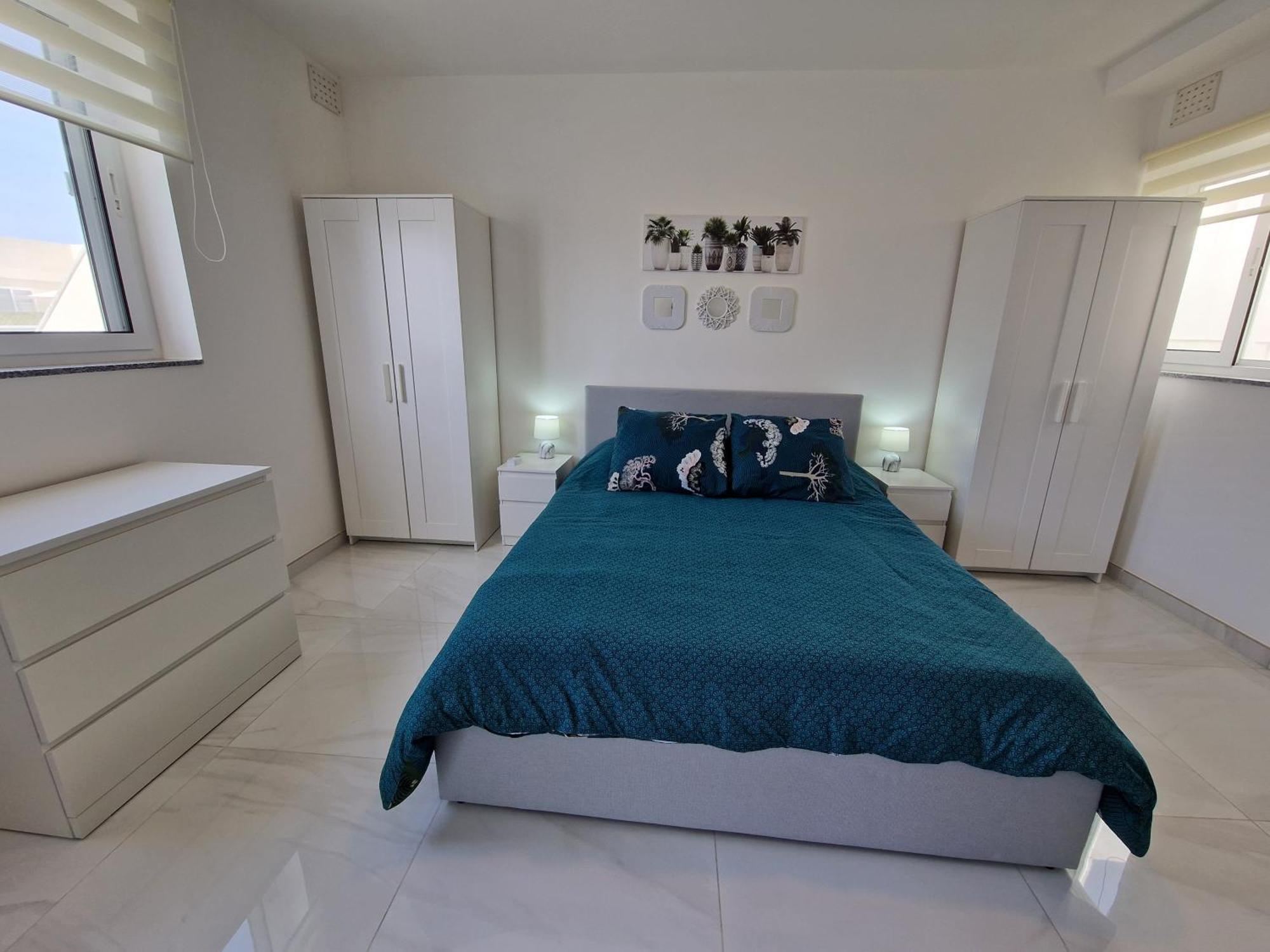 Appartement Sea View New Penthouse Terrace & Garage Parking à San Pawl il-Baħar Extérieur photo