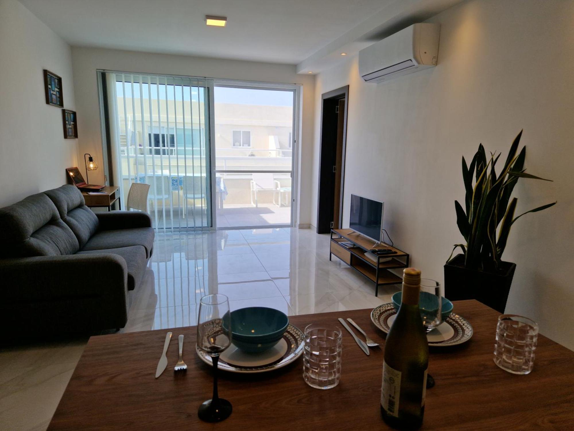 Appartement Sea View New Penthouse Terrace & Garage Parking à San Pawl il-Baħar Extérieur photo